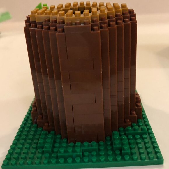 Mini Building Blocks Raccoon Impact Photographics Built and Completed - Picture 4 of 16